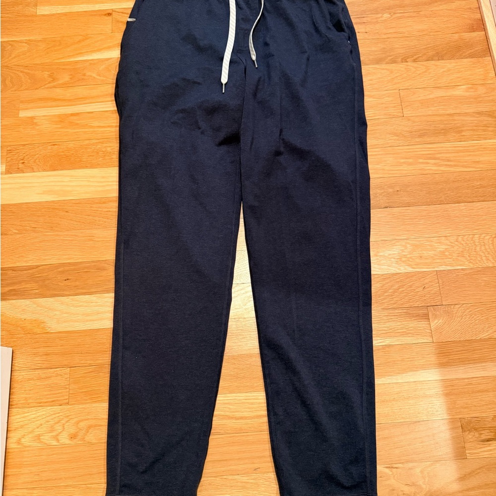 Vuori Men's Ponto Dark Gray Jogger Pants